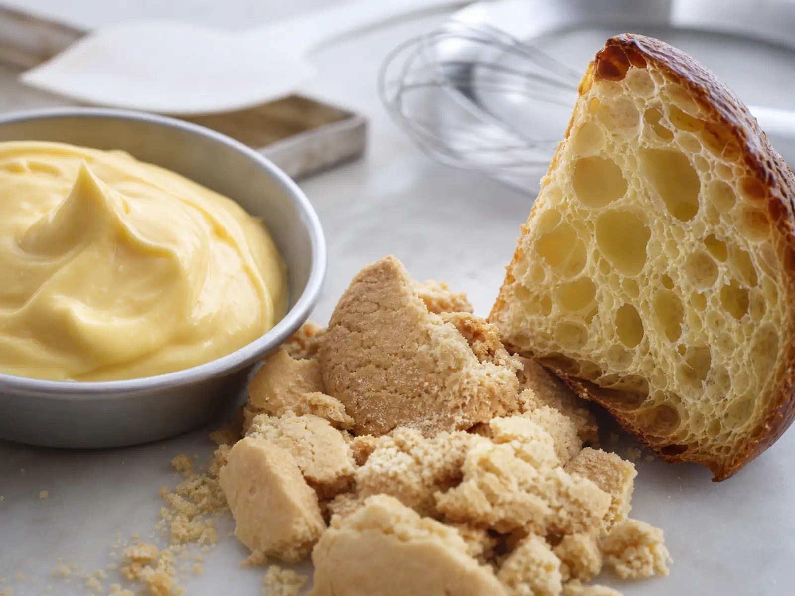 Dettaglio editoriale per l’articolo «Pasticceria fresca, secca e lievitata: differenze e occasioni d’acquisto»