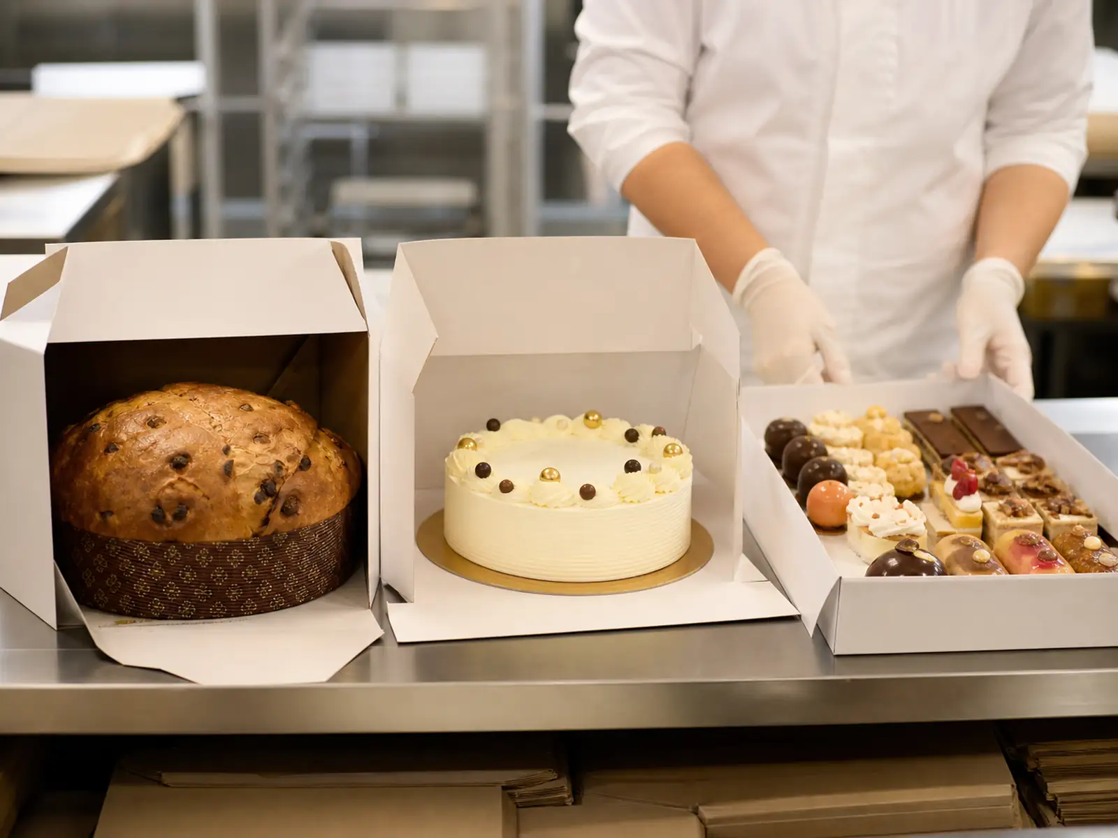 Dettaglio editoriale per l’articolo «Quando ordinare panettone, torte e cabaret per Natale»