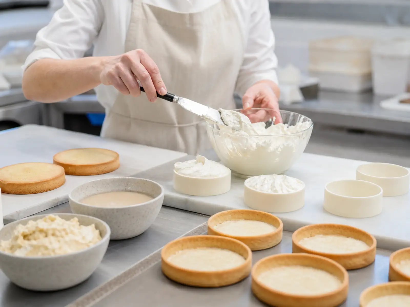 Dettaglio editoriale per l’articolo «Pasticceria senza lattosio: ingredienti, sostituzioni e domande da fare»