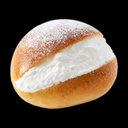 Maritozzo con la panna